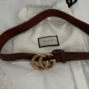 Size small leather Gucci Belt gently worn